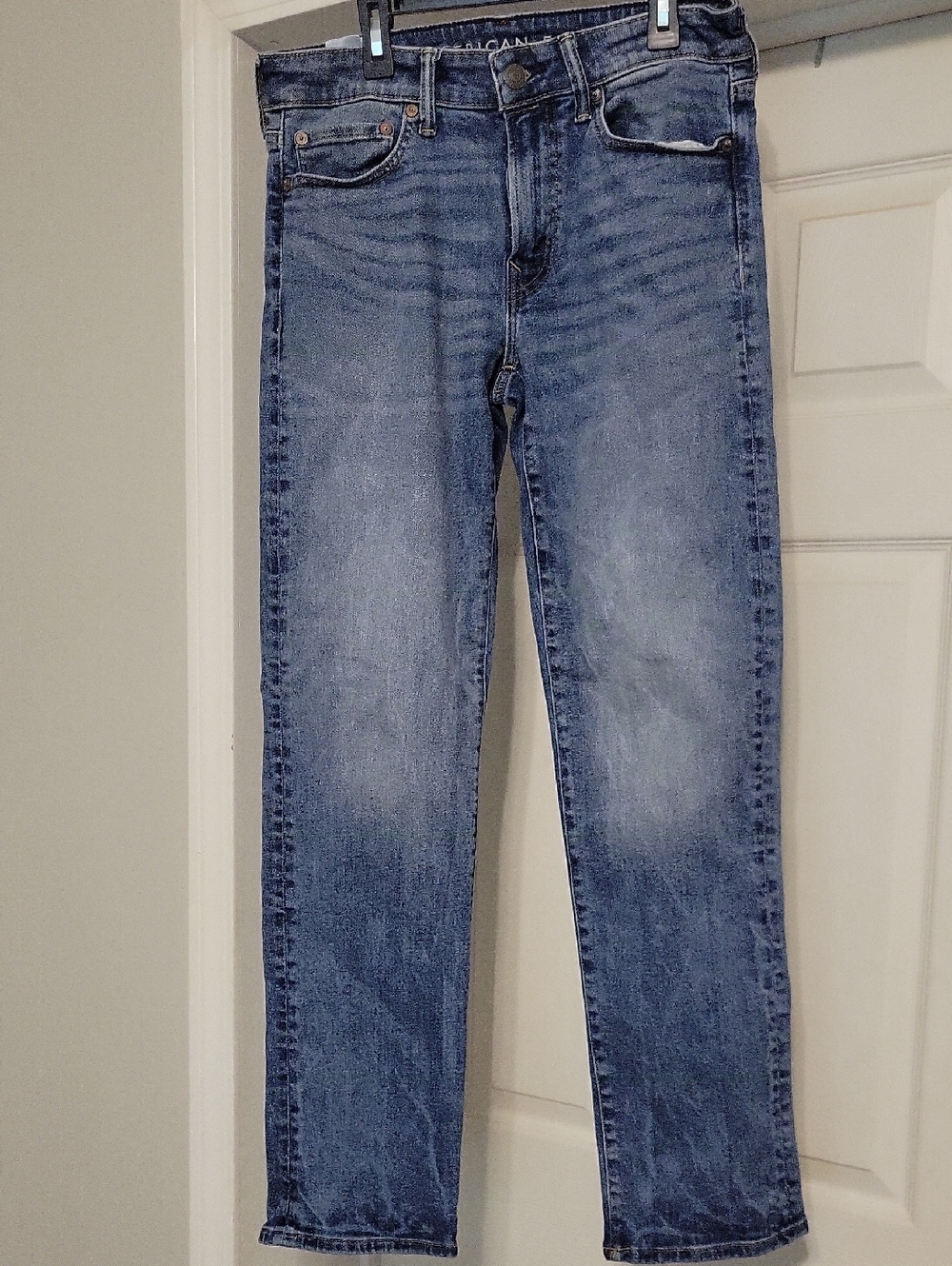 American Eagle Outfitters Men’s Light Blue Slim Straight Jeans